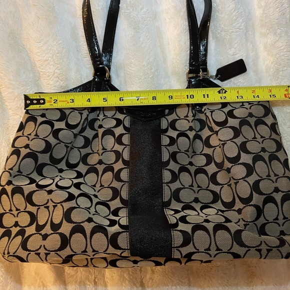 Coach Purse - Picture 8 of 9